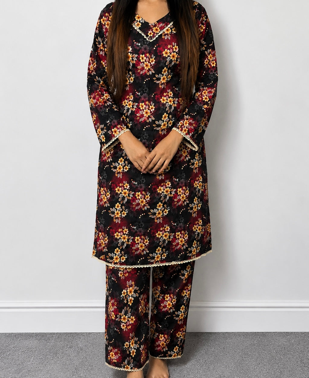 BLACK FLORAL